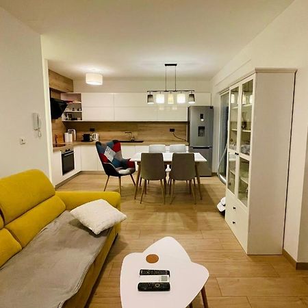 Alida Valli Apartment Каштела Экстерьер фото