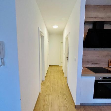 Alida Valli Apartment Каштела Экстерьер фото